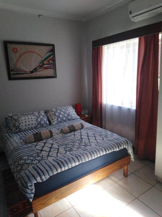 Xenia Bed & Breakfast Windhoek Exterior foto