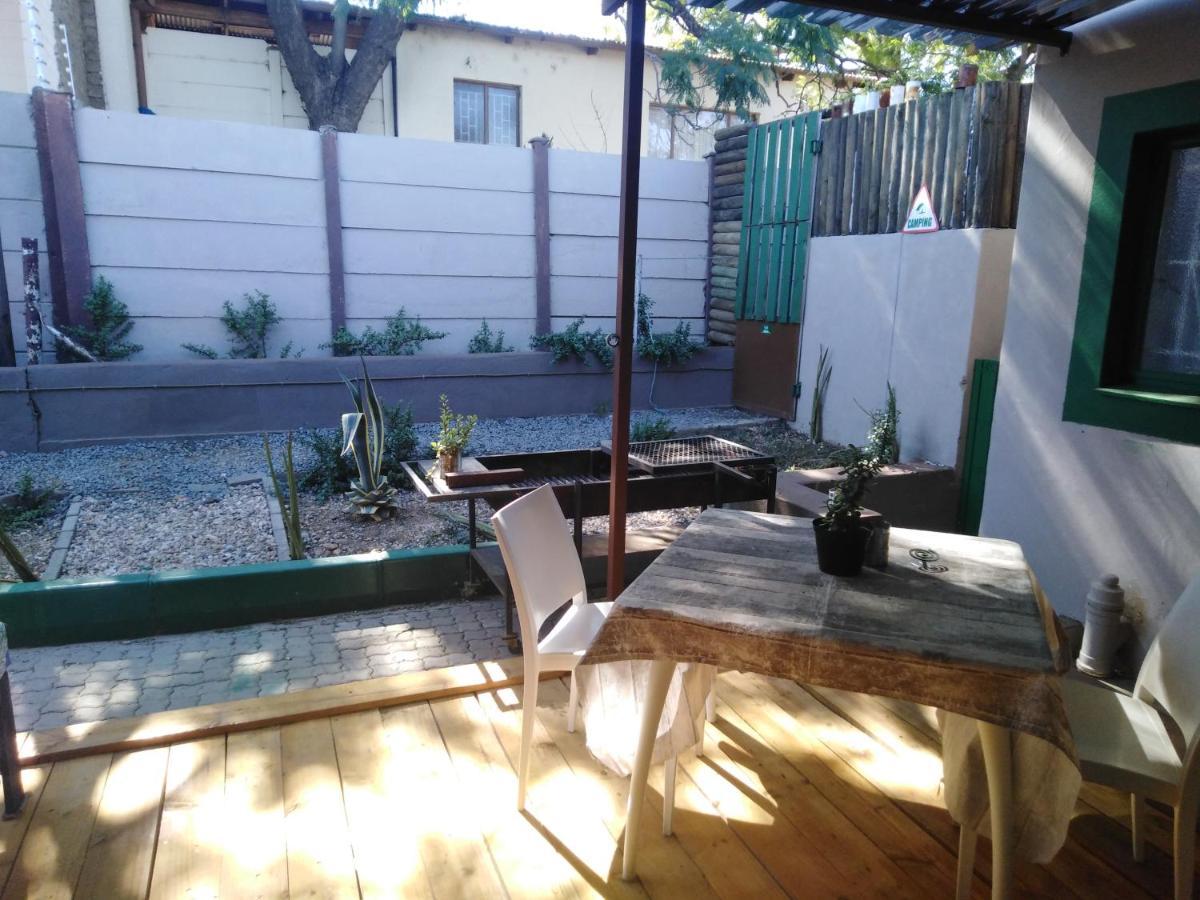 Xenia Bed & Breakfast Windhoek Exterior foto